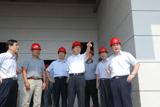 市委书记,市人大常委会主任万勇莅临我院调研