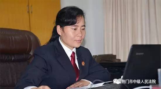 933202B0BBBDDE39E3C22FC9544448A1.jpg 933202B0BBBDDE39E3C22FC9544448A1.jpg