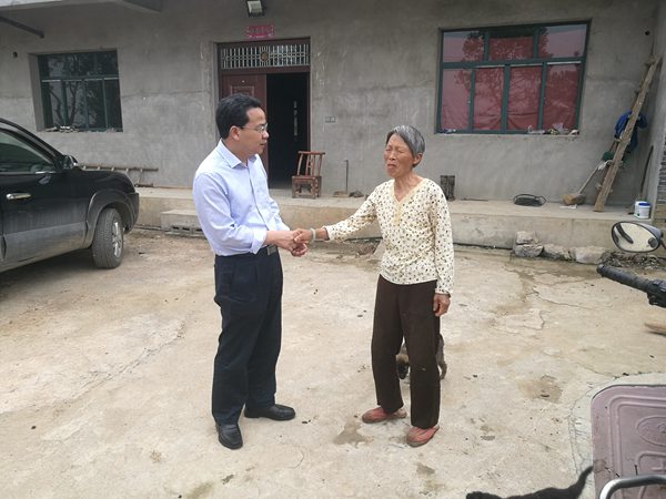 许院长1.jpg 许院长1.jpg